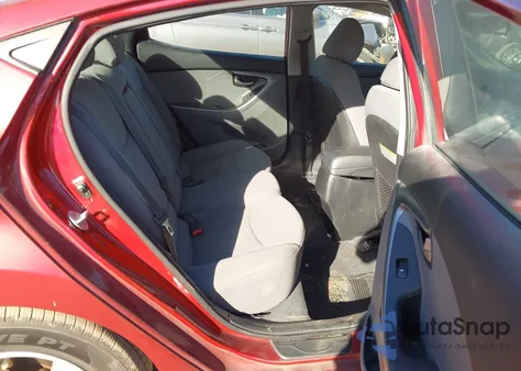 2015 Hyundai Elantra Se z USA, uszkodzony, nr VIN 5NPDH4AE3FH564393